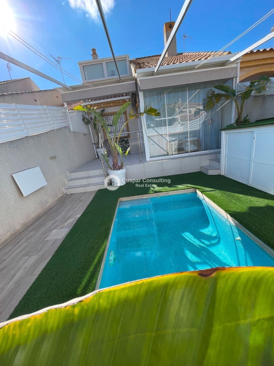 3 bedroom Townhouse for sale in Torre de la Horadada with pool garage - € 399,000 (Ref: 9506646)