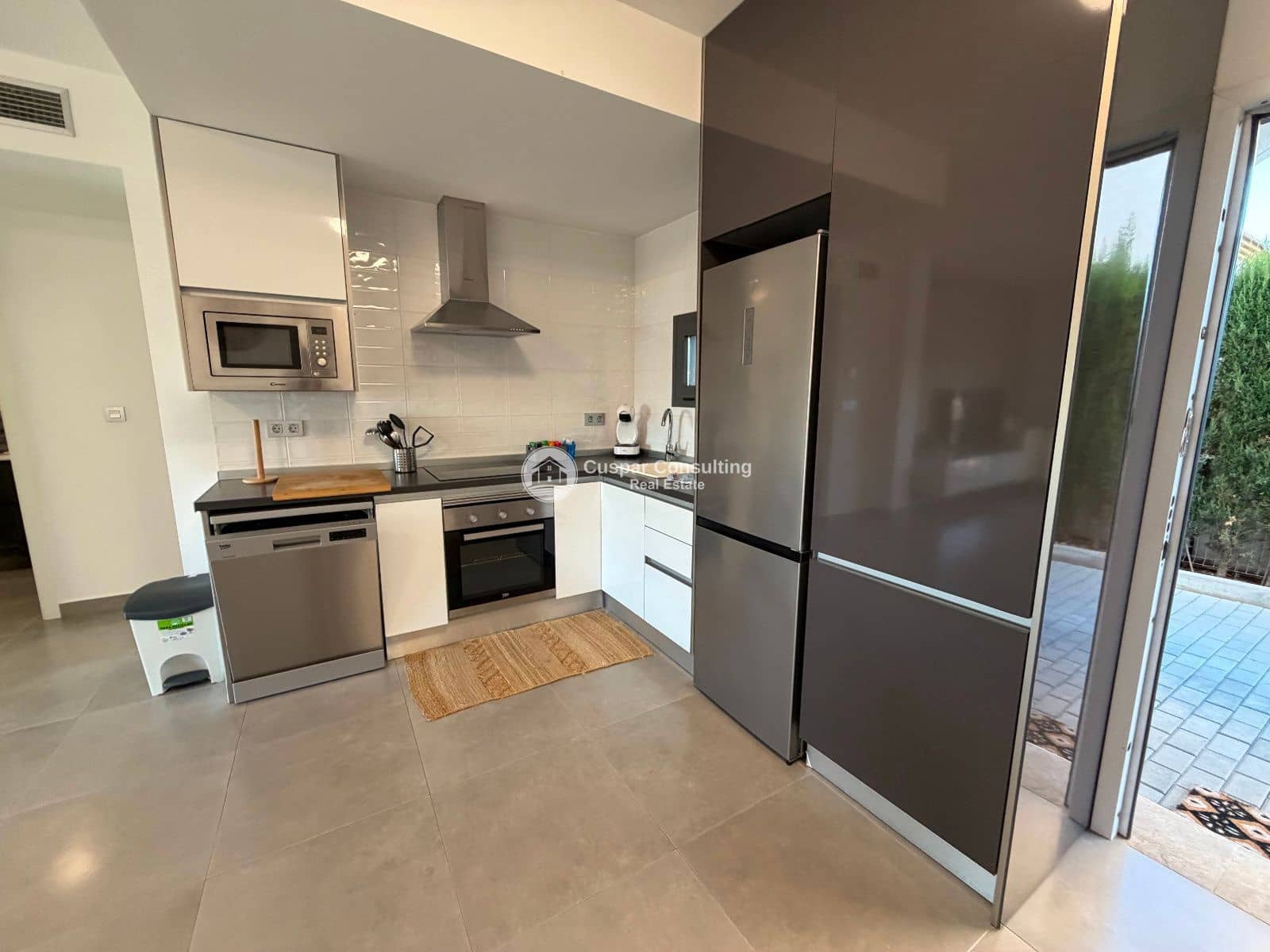 2 soverom Leilighet til salgs i Pilar de la Horadada med svømmebasseng - € 219 900 (Ref: 9506949)