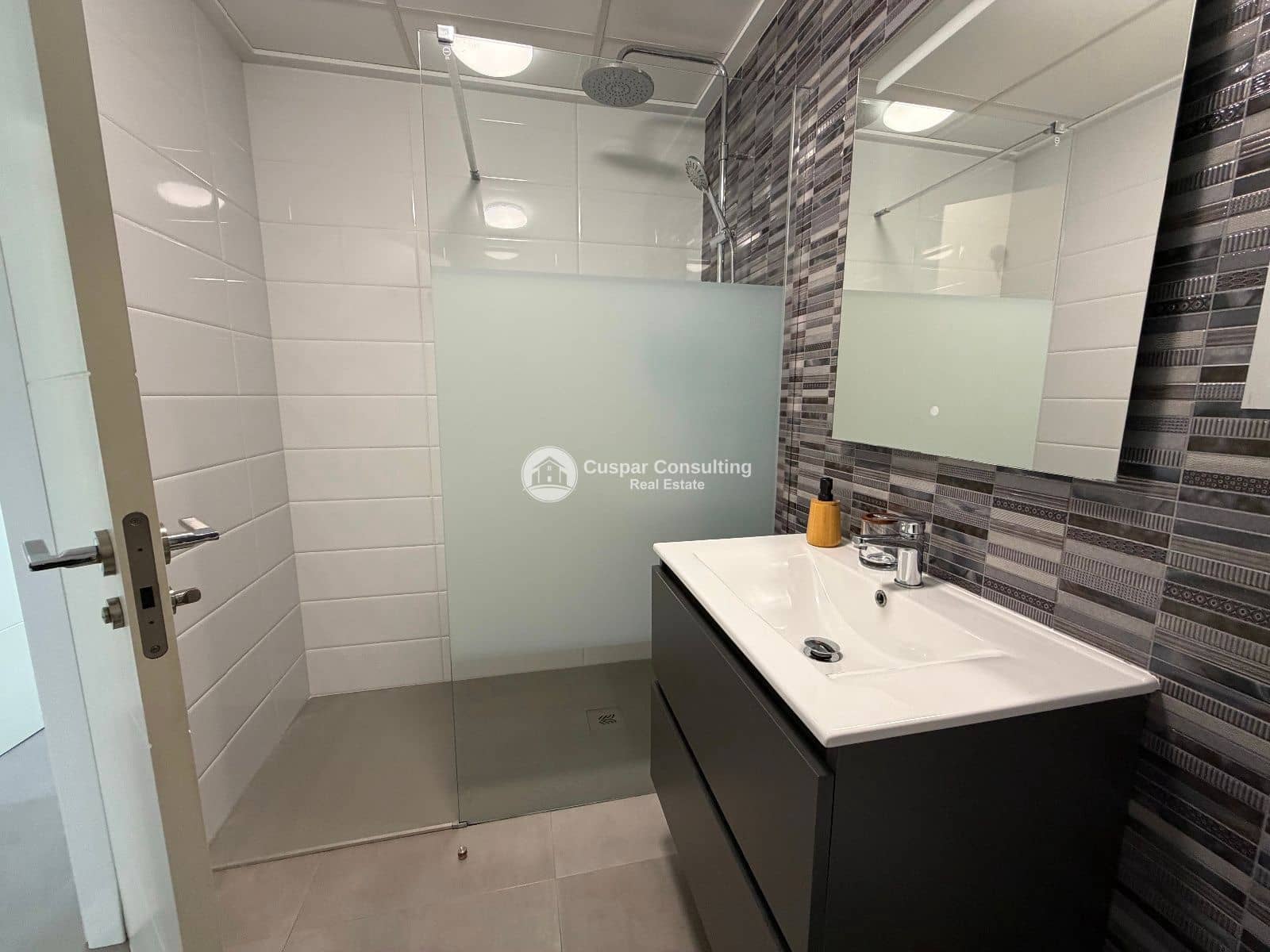 2 soverom Leilighet til salgs i Pilar de la Horadada med svømmebasseng - € 219 900 (Ref: 9506949)