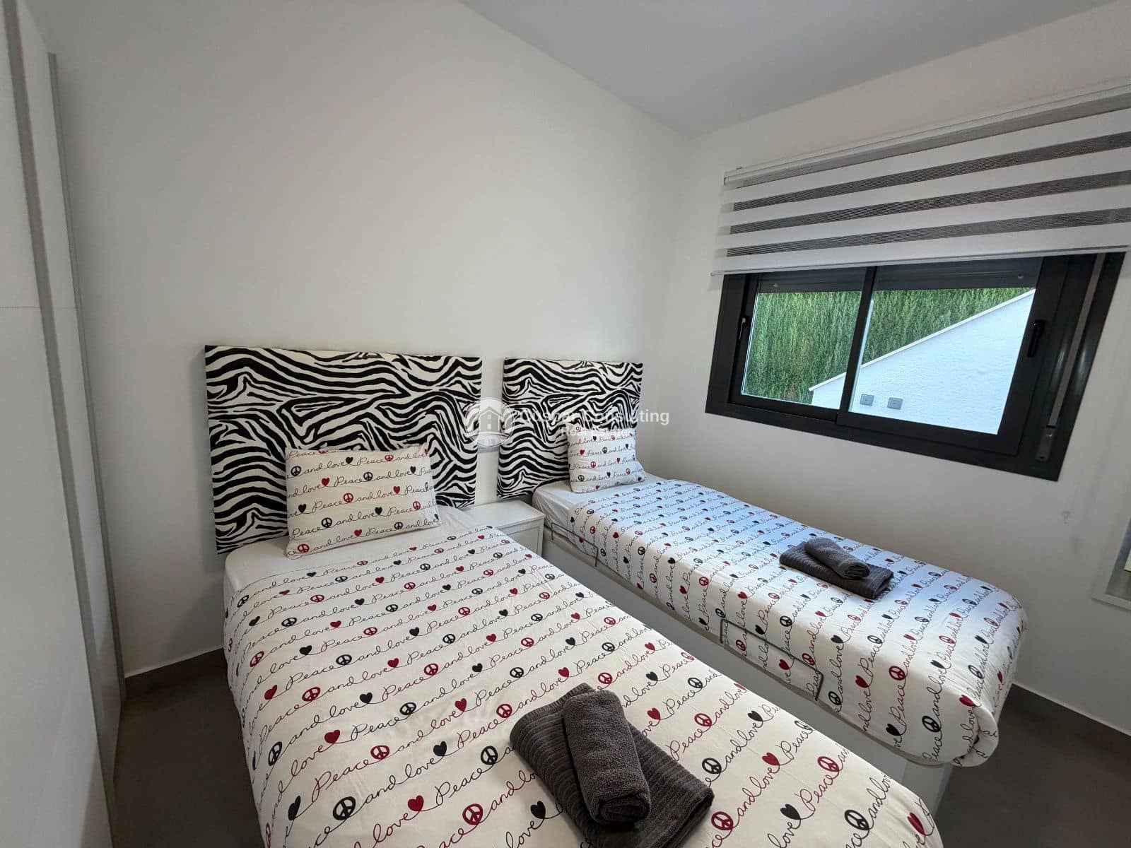 2 soverom Leilighet til salgs i Pilar de la Horadada med svømmebasseng - € 219 900 (Ref: 9506949)