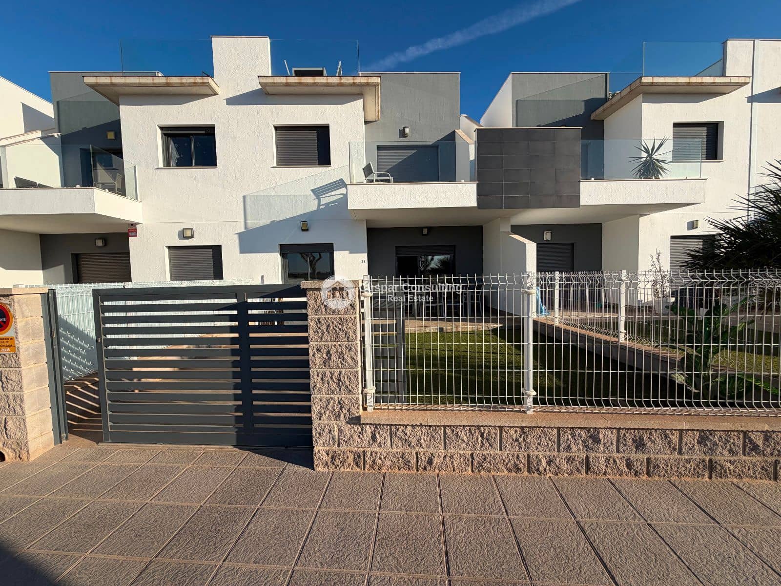 2 soverom Leilighet til salgs i Pilar de la Horadada med svømmebasseng - € 219 900 (Ref: 9506949)