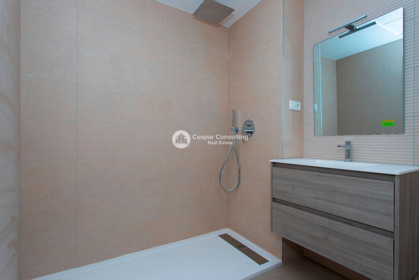 3 soverom Leilighet til salgs i Monforte del Cid med svømmebasseng garasje - € 330 000 (Ref: 9516225)