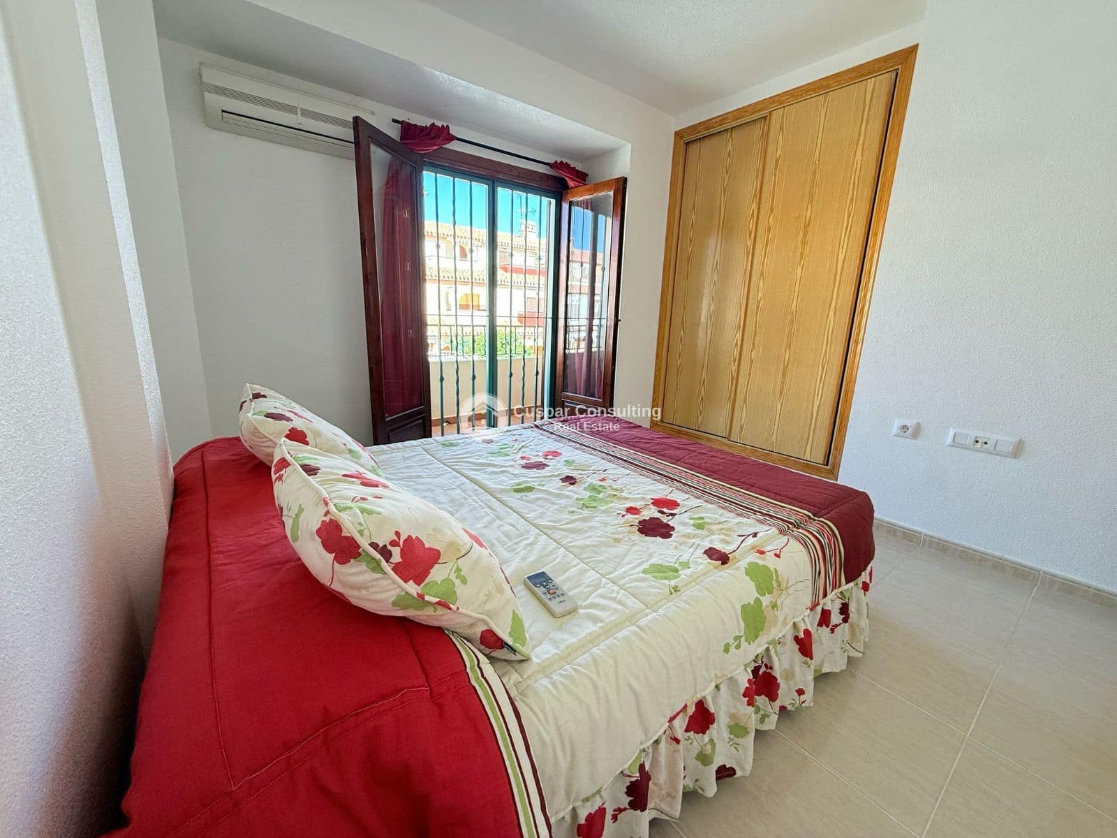 4 soverom Hus til salgs i Los Alcazares med garasje - € 193 000 (Ref: 9521603)