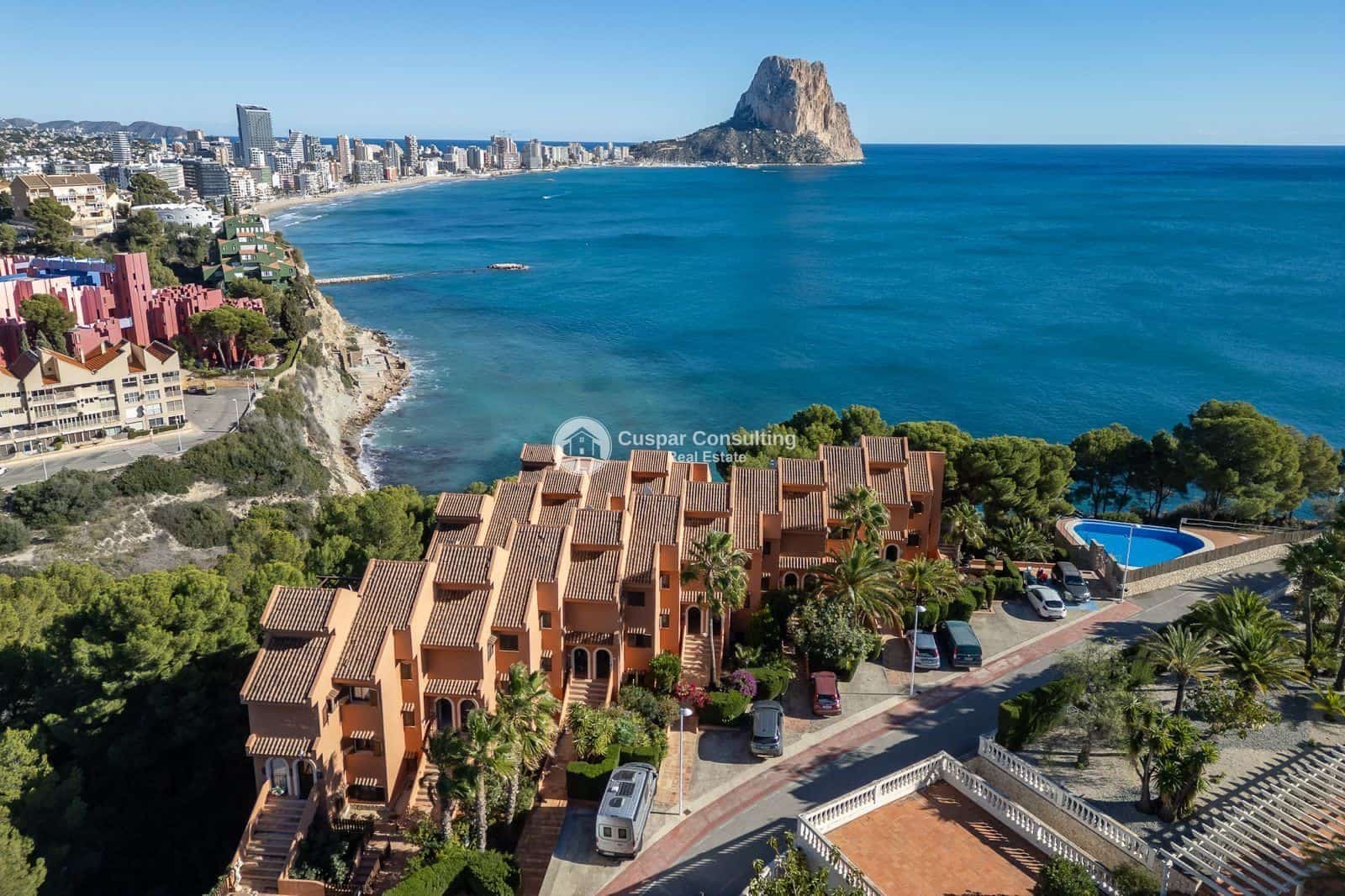 2 quarto Casa em Banda para venda em Calpe / Calp com piscina garagem - 299 000 € (Ref: 9524934)