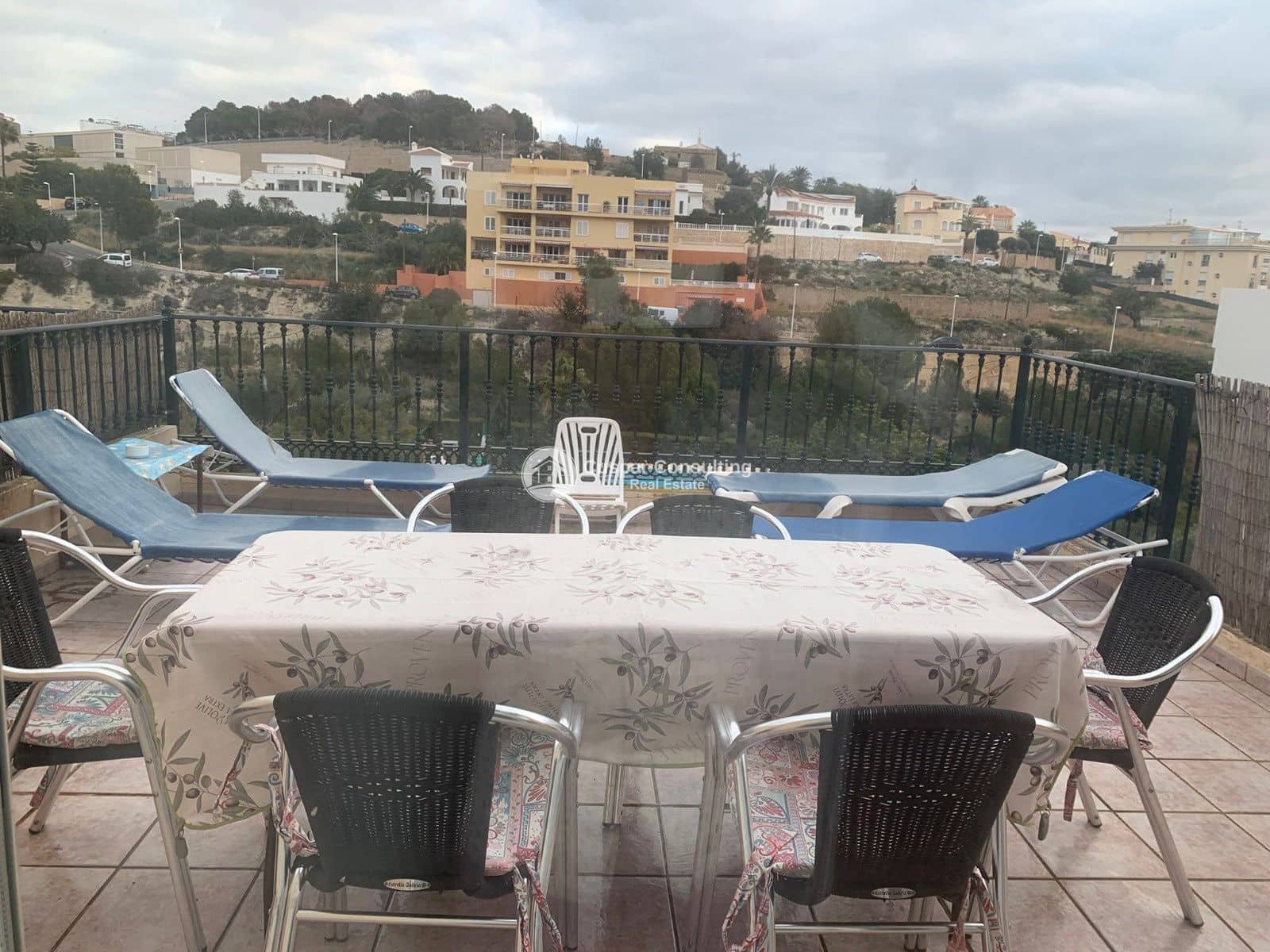 2 soverom Leilighet til salgs i Calpe / Calp med svømmebasseng garasje - € 255 025 (Ref: 9524935)