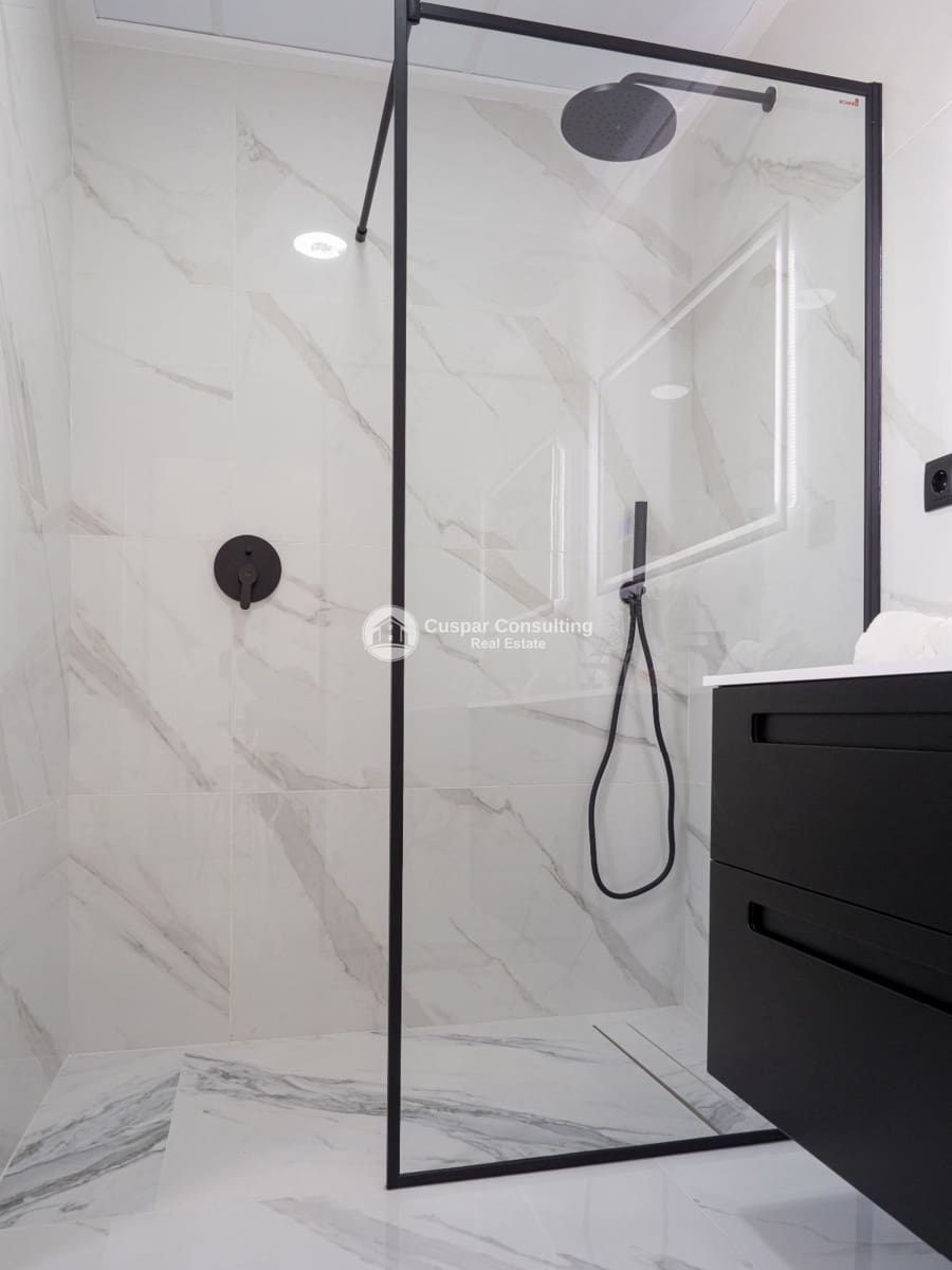 3 quarto Moradia para venda em San Pedro del Pinatar com piscina garagem - 465 000 € (Ref: 9529174)