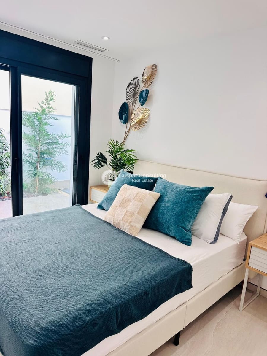 3 Zimmer Villa zu verkaufen in San Pedro del Pinatar mit Pool Garage - 489.900 € (Ref: 9529174)