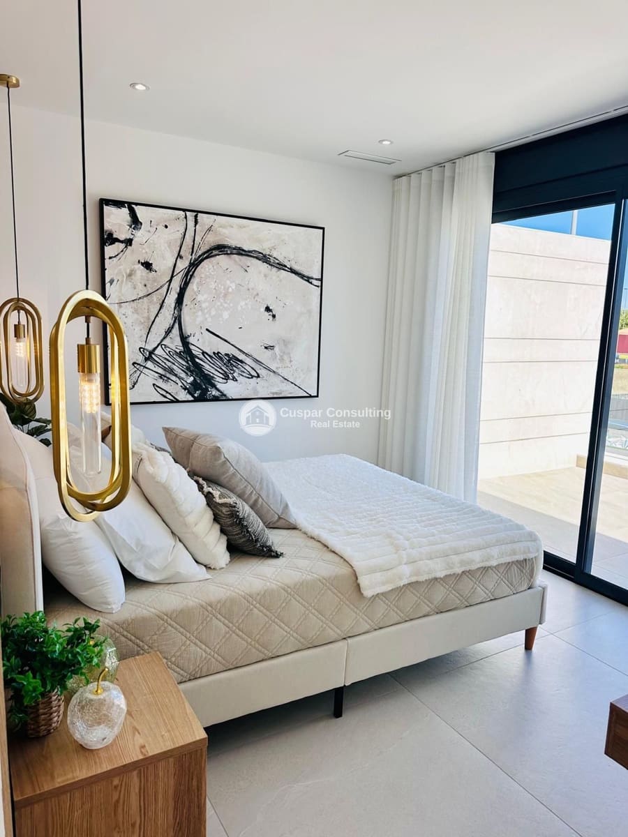 3 Zimmer Villa zu verkaufen in San Pedro del Pinatar mit Pool Garage - 489.900 € (Ref: 9529174)