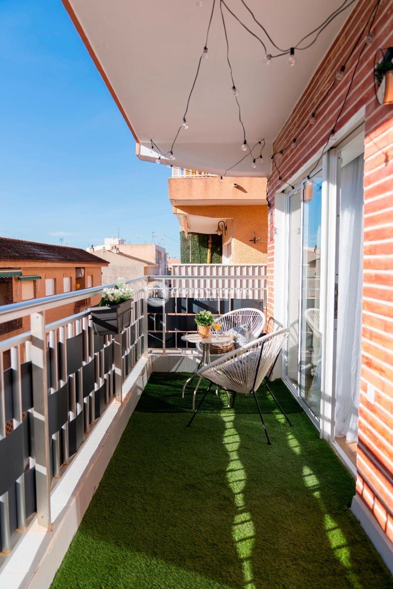 2 slaapkamer Flat te koop in Lo Pagan - € 164.500 (Ref: 9547282)