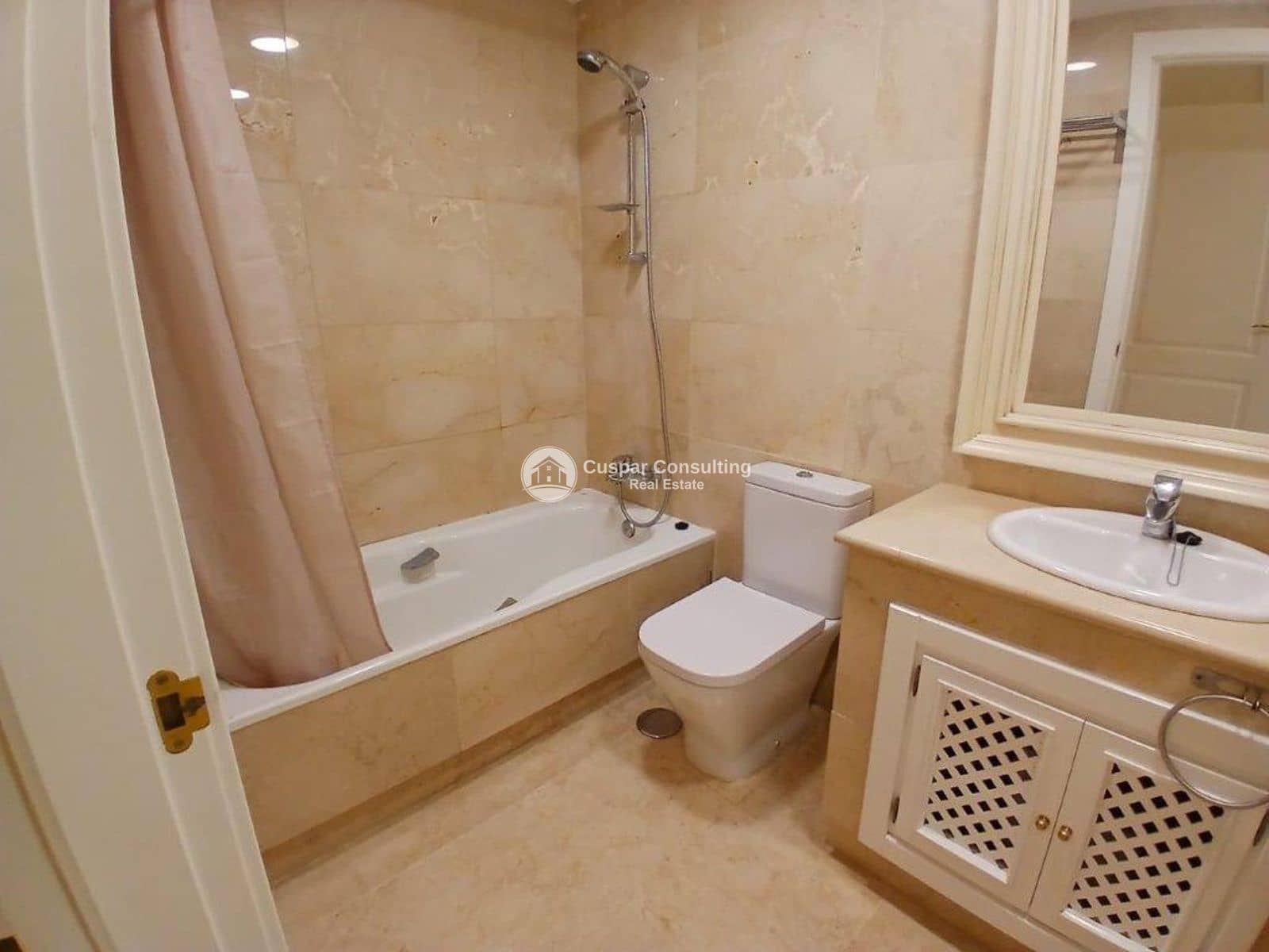 2 sovrum Lägenhet till salu i Roda med pool garage - 178 000 € (Ref: 9550309)