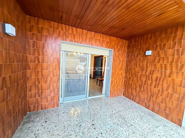 4 soverom Hus til salgs i San Pedro del Pinatar ciudad, San Pedro del Pinatar med garasje - € 260 000 (Ref: 9562228)