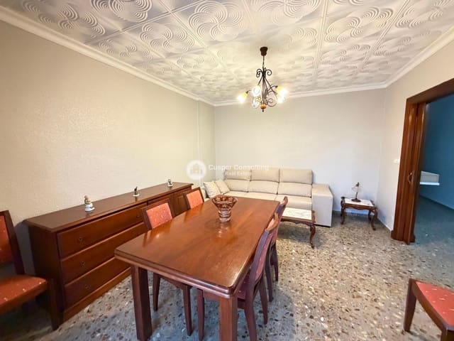 4 soverom Hus til salgs i San Pedro del Pinatar ciudad, San Pedro del Pinatar med garasje - € 260 000 (Ref: 9562228)