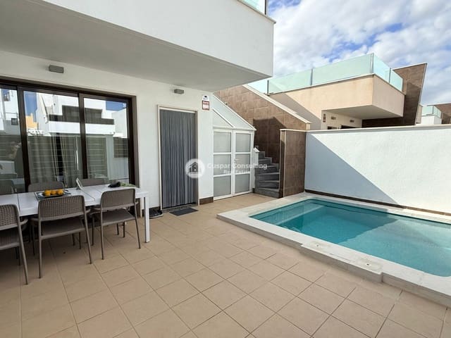 3 soverom Villa til salgs i San Pedro del Pinatar ciudad, San Pedro del Pinatar med svømmebasseng garasje - € 338 000 (Ref: 9588165)