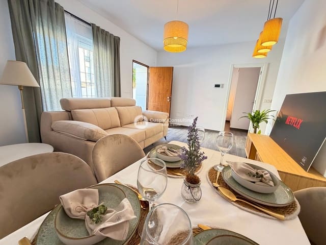 3 soveværelse Byhus til salg i San Javier med swimmingpool garage - € 249.000 (Ref: 9593323)