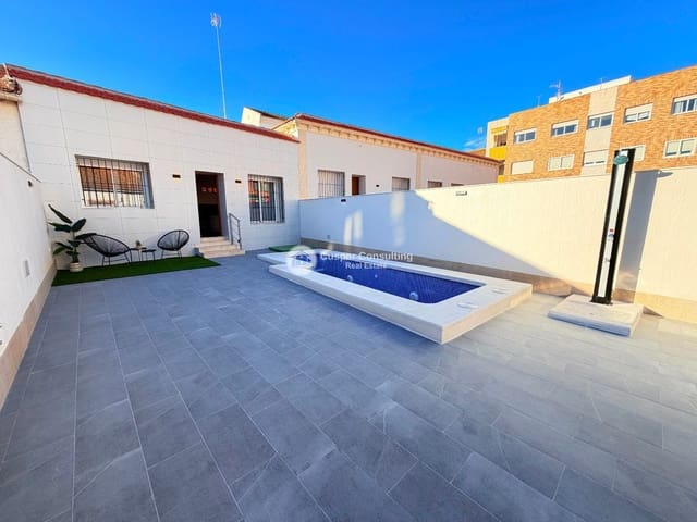 3 soveværelse Byhus til salg i San Javier med swimmingpool garage - € 249.000 (Ref: 9593323)