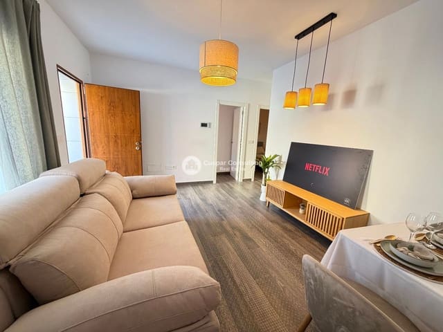 3 soveværelse Byhus til salg i San Javier med swimmingpool garage - € 249.000 (Ref: 9593323)