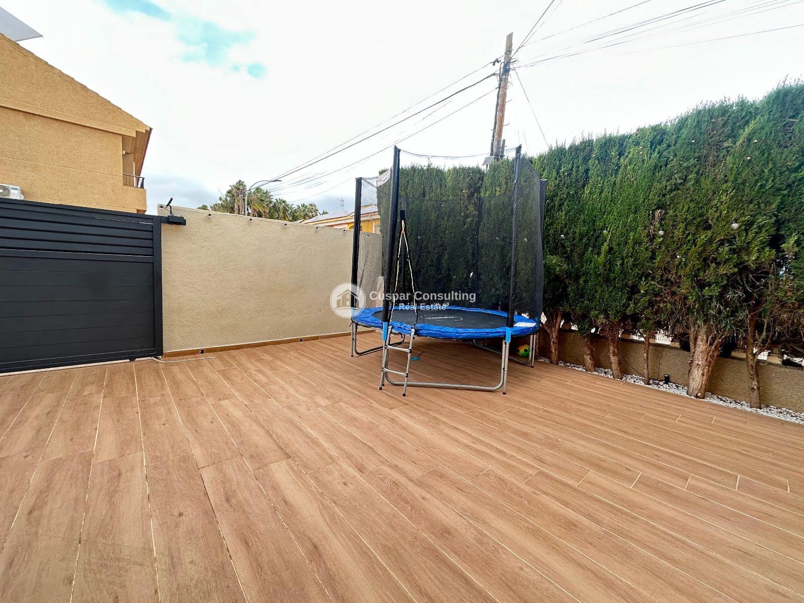 5 soverom Hus til salgs i San Pedro del Pinatar med garasje - € 399 000 (Ref: 9603620)