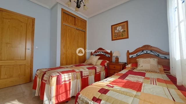 4 Zimmer Villa zu verkaufen in Los Narejos, Los Alcázares mit Pool - 298.000 € (Ref: 9603621)