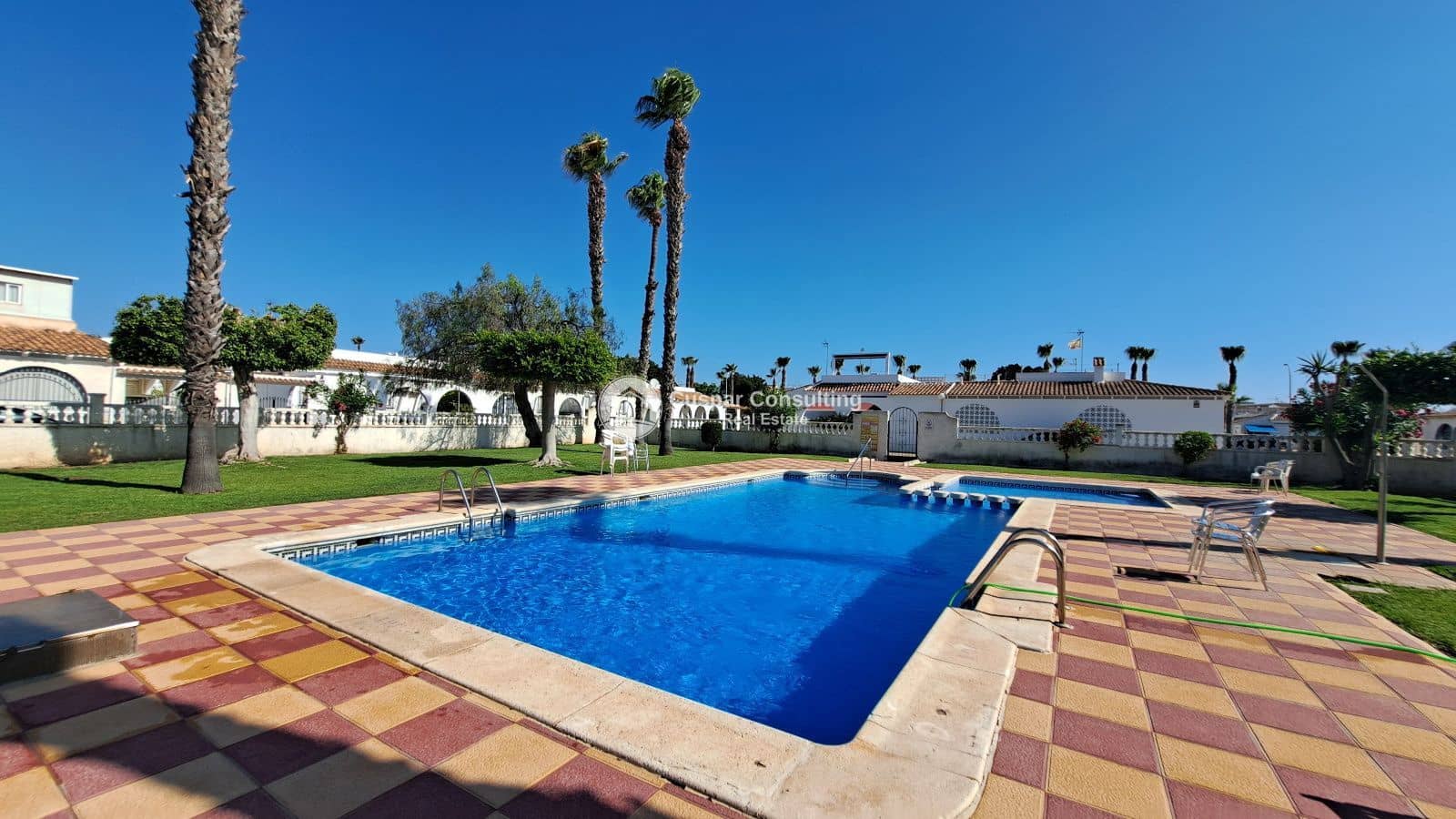 4 Zimmer Villa zu verkaufen in Los Narejos mit Pool - 298.000 € (Ref: 9603621)