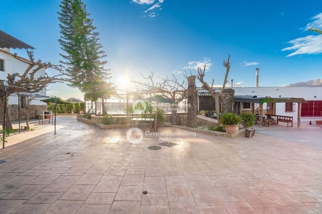 9 makuuhuone Huvila myytävänä paikassa Orihuela ciudad, Orihuela mukana uima-altaan 
autotalli - 1 600 000 € (Ref: 9607002)