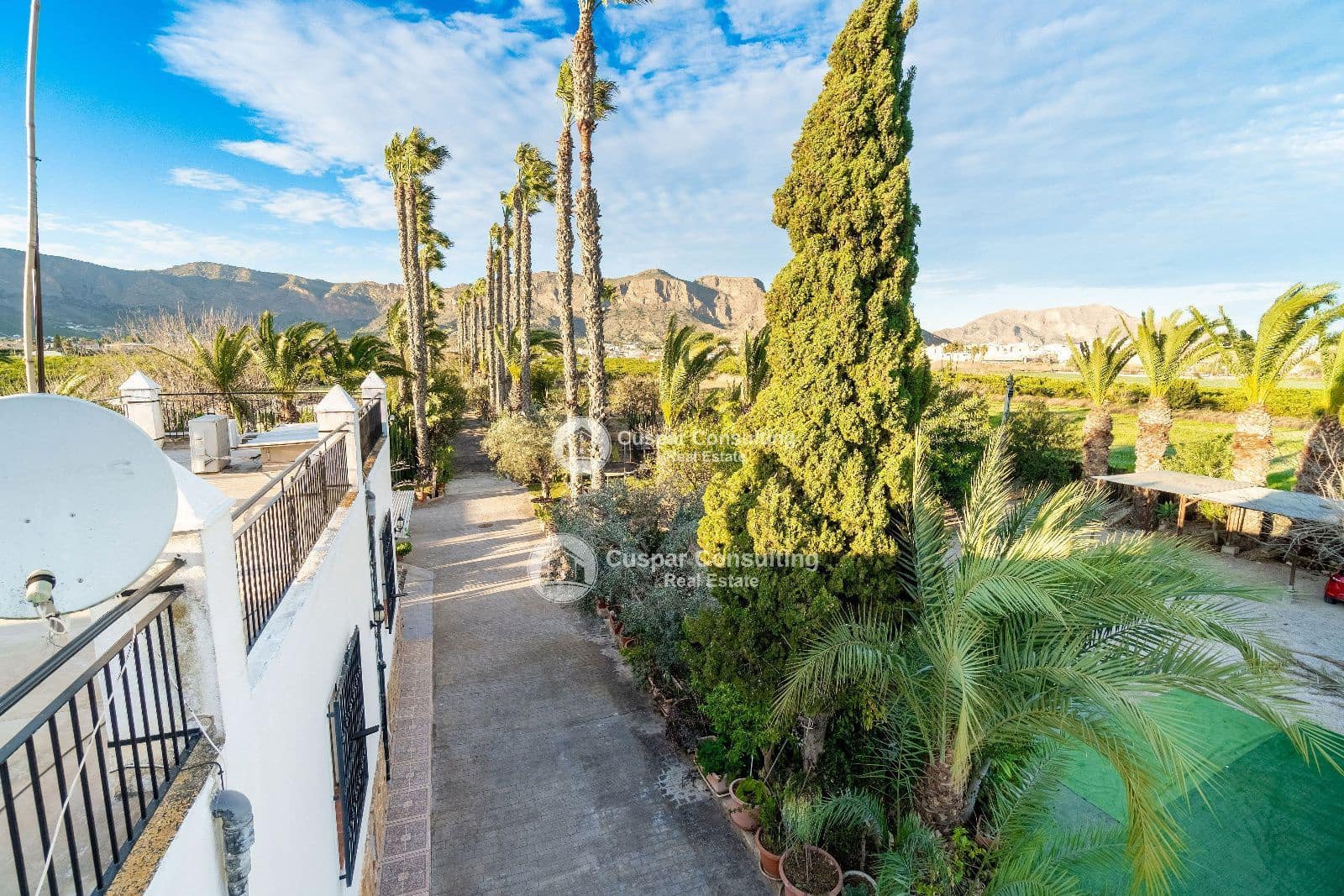 9 makuuhuone Huvila myytävänä paikassa Orihuela mukana uima-altaan 
autotalli - 1 600 000 € (Ref: 9607002)