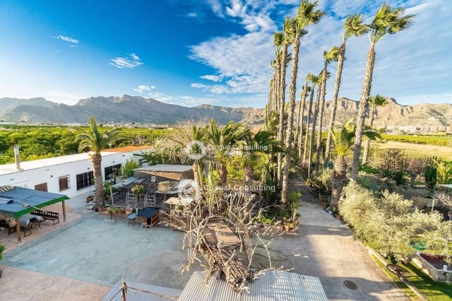 9 makuuhuone Huvila myytävänä paikassa Orihuela ciudad, Orihuela mukana uima-altaan 
autotalli - 1 600 000 € (Ref: 9607002)