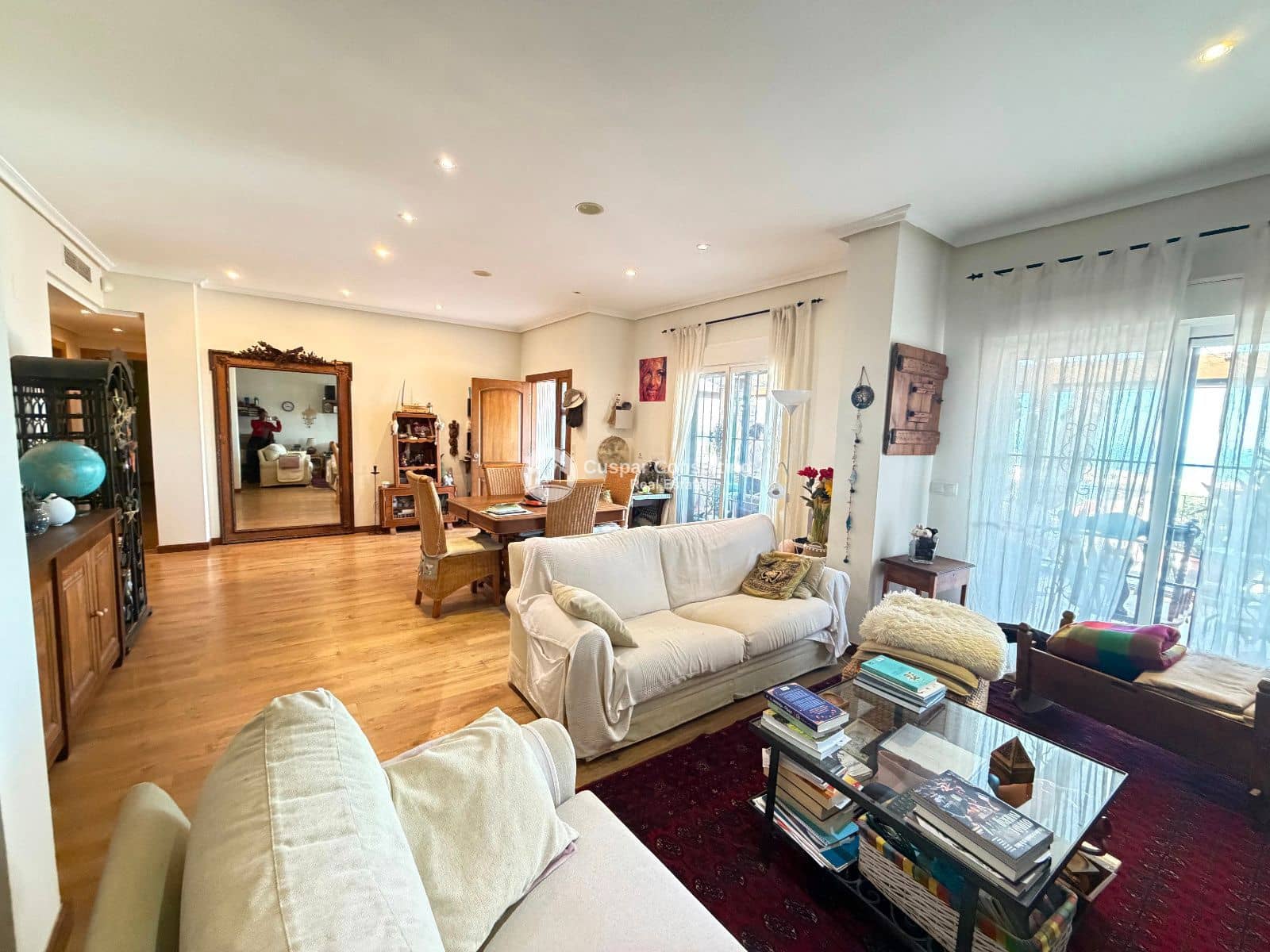 4 bedroom Villa for sale in El Carmoli with pool garage - € 425,000 (Ref: 9611909)