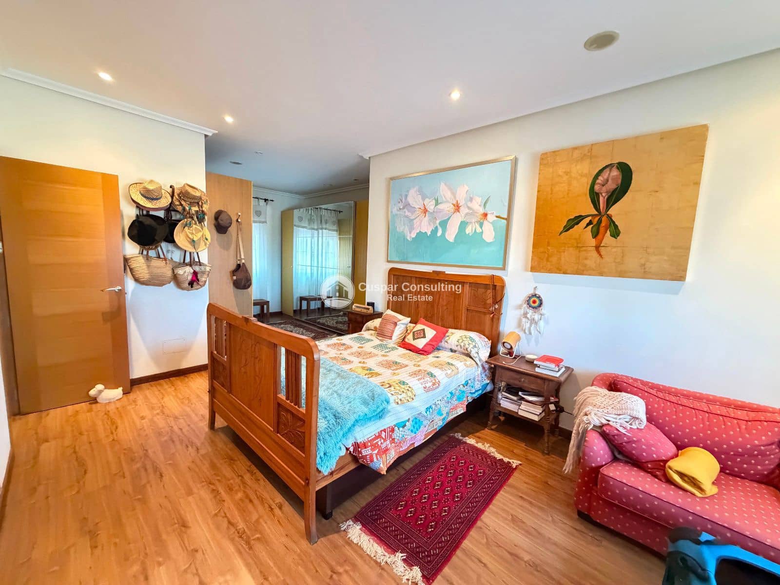 4 bedroom Villa for sale in El Carmoli with pool garage - € 425,000 (Ref: 9611909)