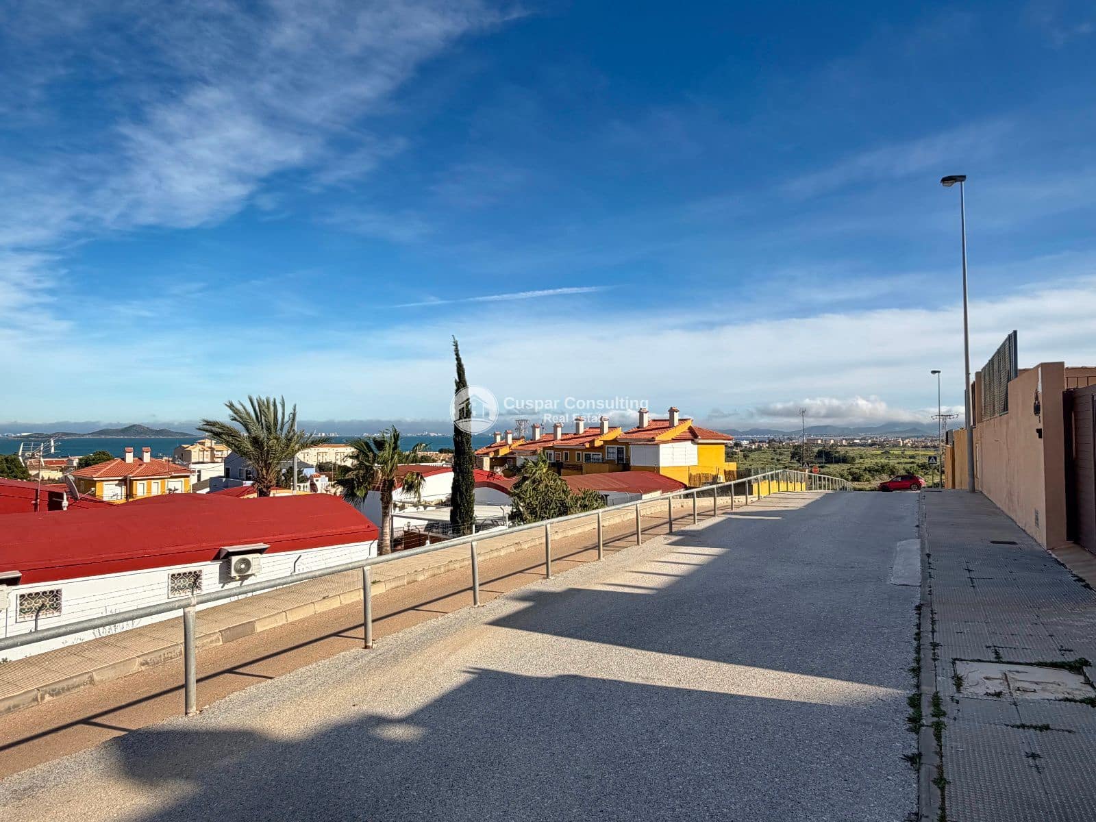 4 bedroom Villa for sale in El Carmoli with pool garage - € 425,000 (Ref: 9611909)