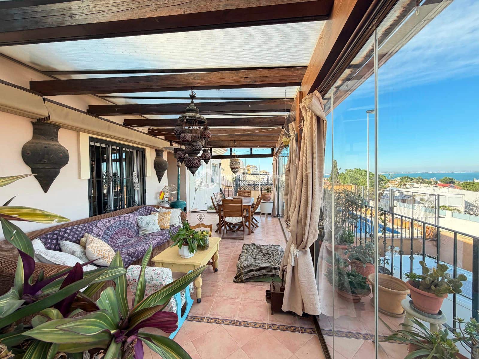 4 bedroom Villa for sale in El Carmoli with pool garage - € 425,000 (Ref: 9611909)