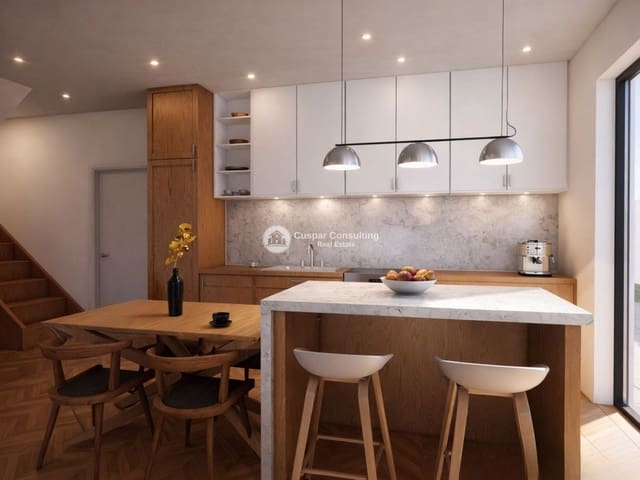 3 quarto Moradia para venda em Centro, Los Alcázares com piscina garagem - 590 000 € (Ref: 9618487)