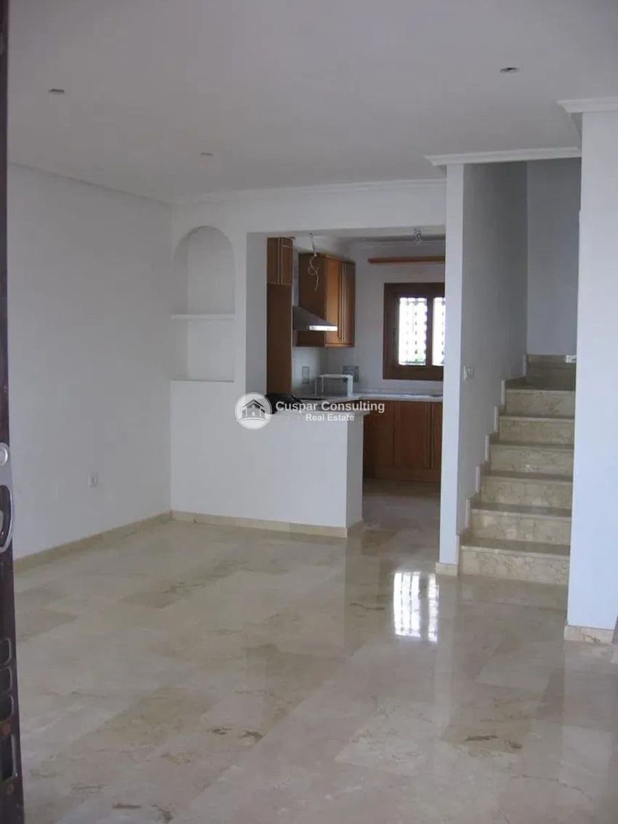 2 soveværelse Lejlighed til salg i Villamartin med swimmingpool - € 239.000 (Ref: 9624256)