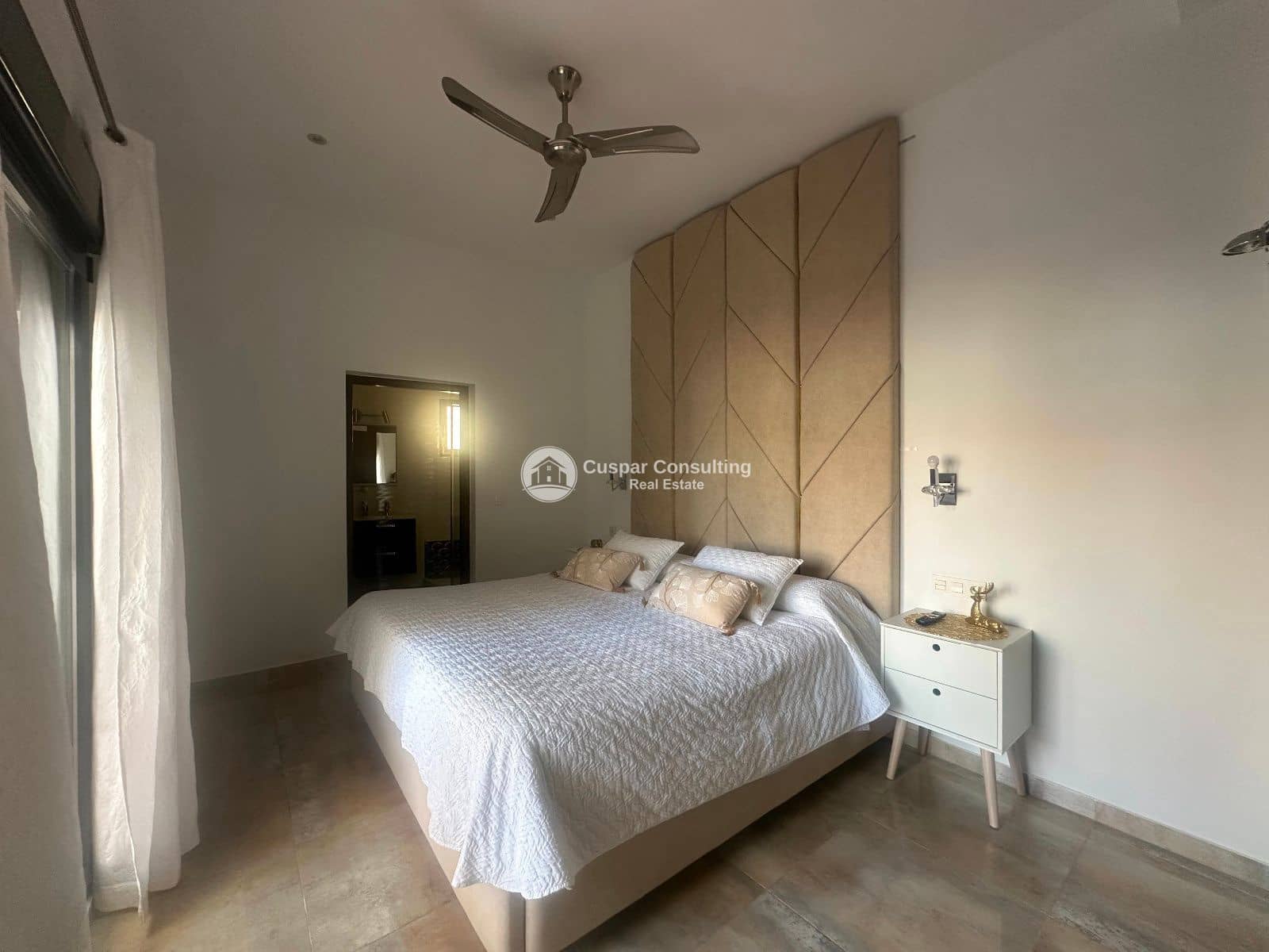 4 camera da letto Villa in vendita in Pilar de la Horadada con piscina - 595.000 € (Rif: 9629409)