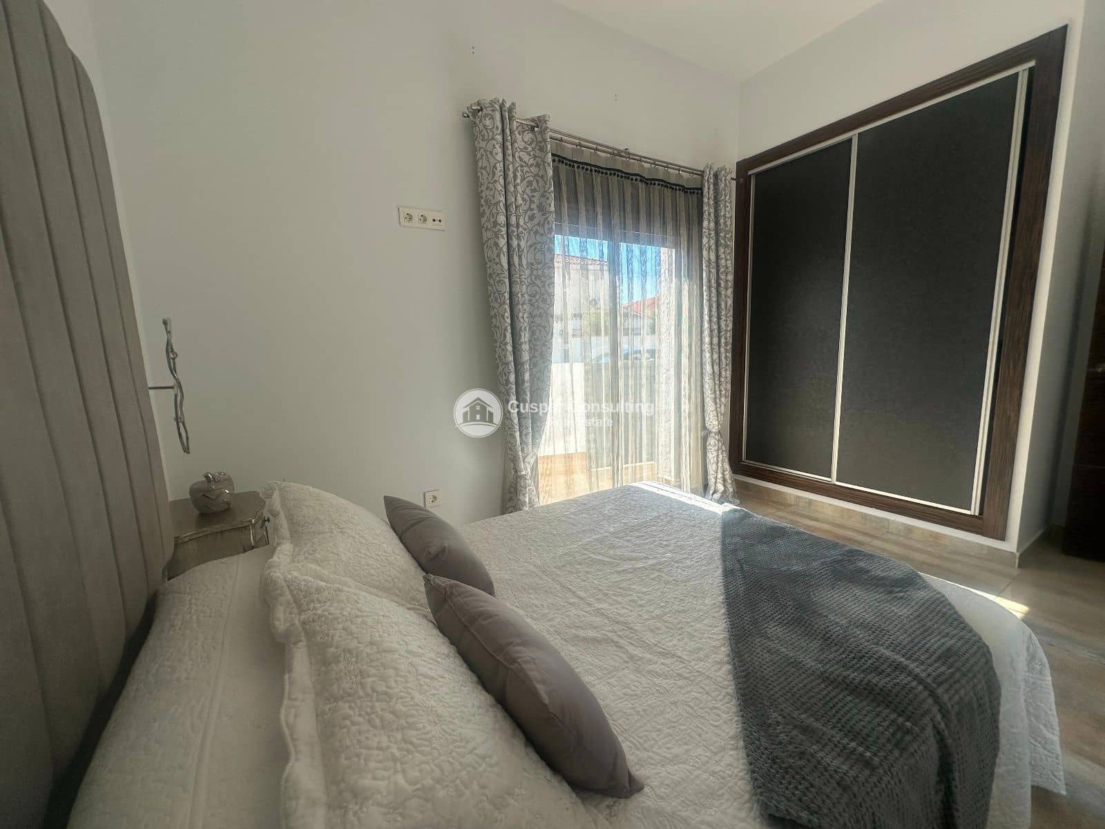 4 camera da letto Villa in vendita in Pilar de la Horadada con piscina - 595.000 € (Rif: 9629409)