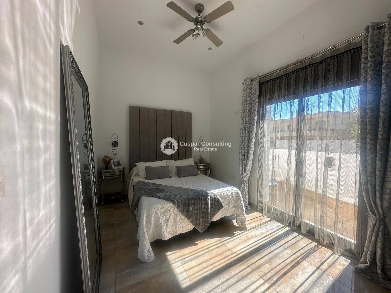 4 camera da letto Villa in vendita in Pilar de la Horadada con piscina - 595.000 € (Rif: 9629409)