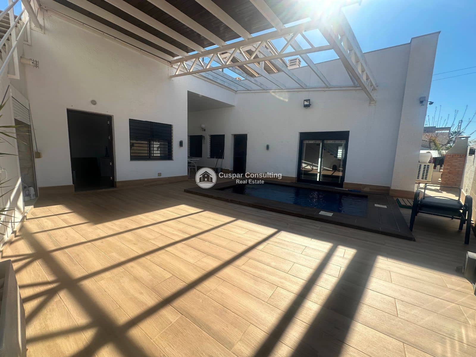 4 camera da letto Villa in vendita in Pilar de la Horadada con piscina - 595.000 € (Rif: 9629409)