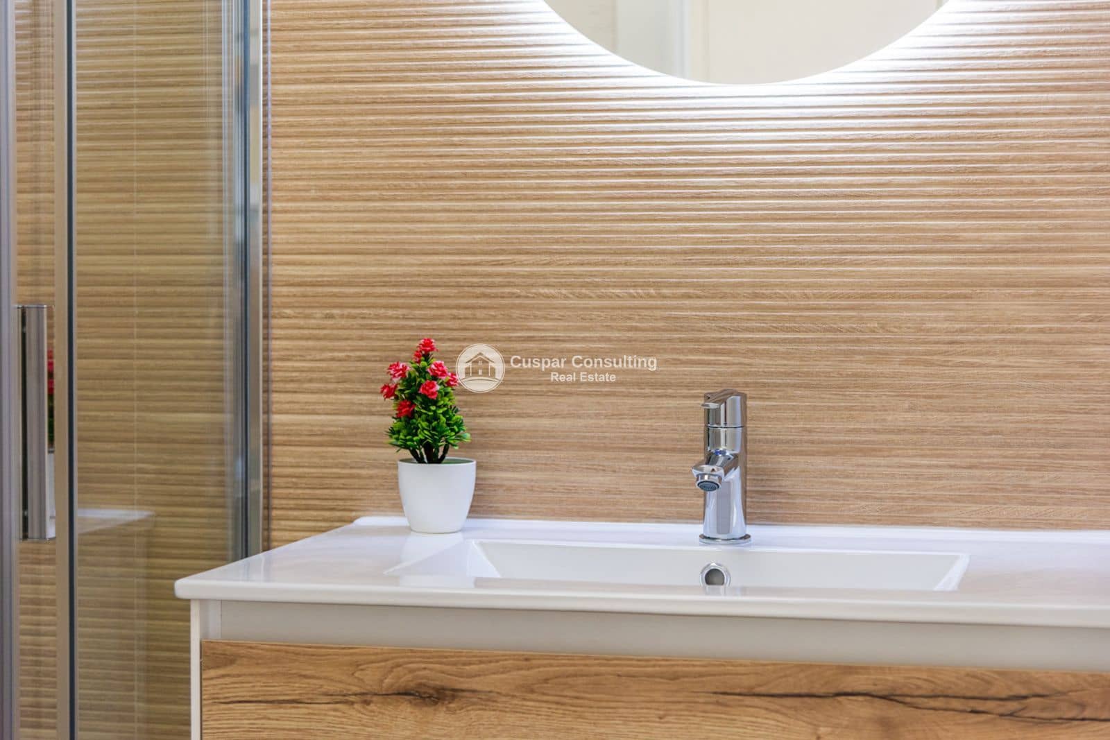 Ático de 2 habitaciones en Torrevieja en venta con piscina - 315.000 € (Ref: 9635154)