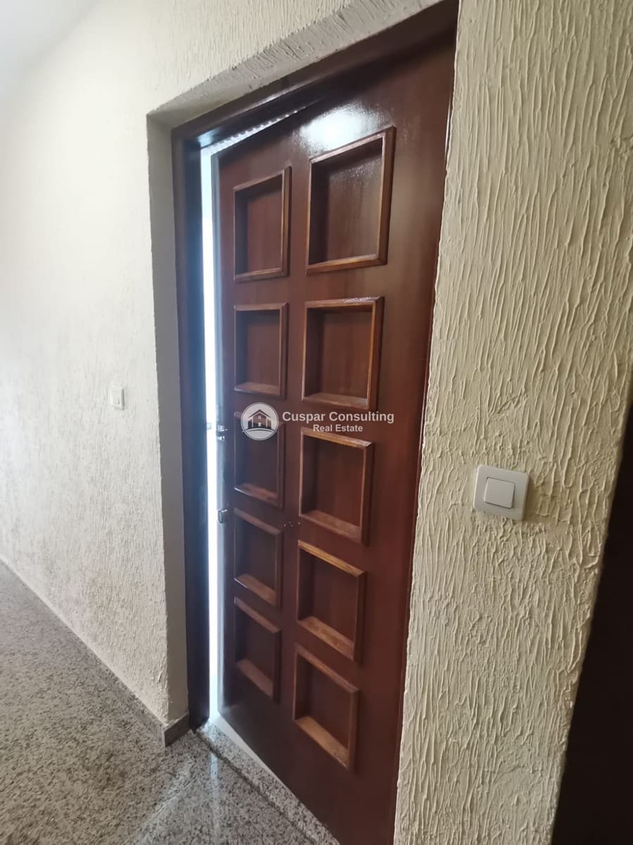 3 bedroom Penthouse for sale in Torrevieja with garage - € 249,000 (Ref: 9646408)