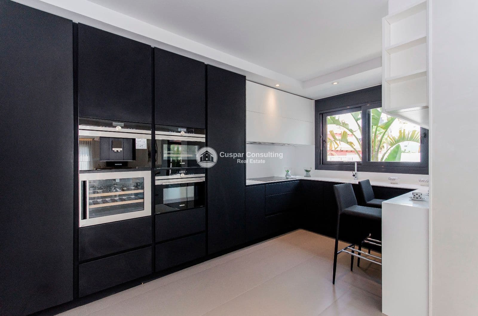 3 bedroom Villa for sale in Dehesa de Campoamor with pool garage - € 1,195,000 (Ref: 9646411)