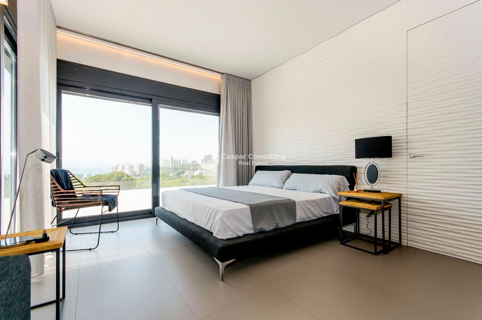 3 bedroom Villa for sale in Dehesa de Campoamor with pool garage - € 1,195,000 (Ref: 9646411)