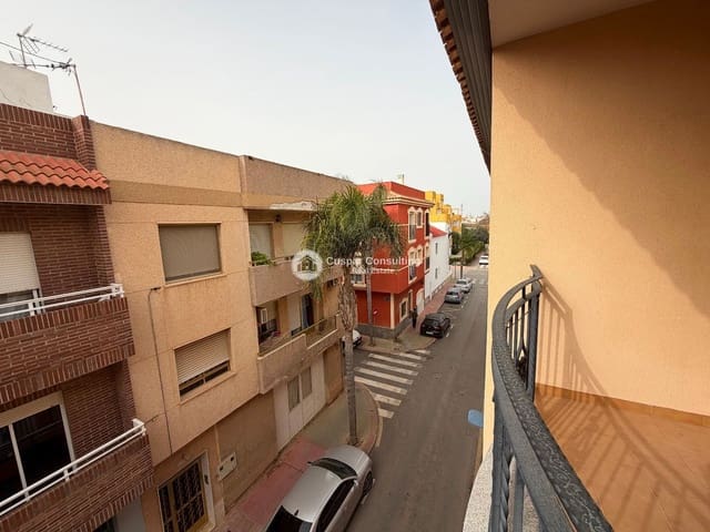2 soverom Leilighet til salgs i Centro, Los Alcázares med garasje - € 124 600 (Ref: 9646718)