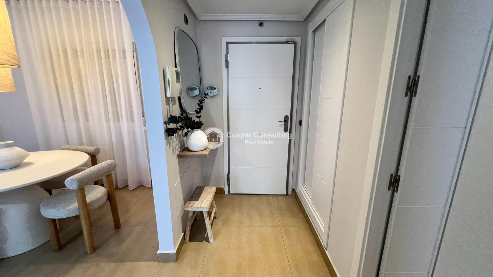 2 sypialnia Mieszkanie na sprzedaż w Los Alcazares z basenem garażem - 134 300 € (Ref: 9654347)