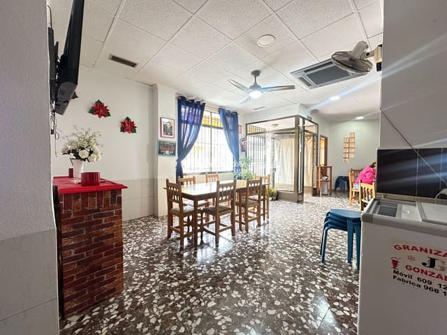 Commerciale in vendita in San Pedro del Pinatar ciudad, San Pedro del Pinatar - 250.000 € (Rif: 9654349)