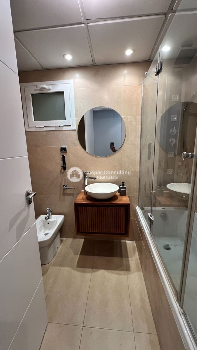 1 sypialnia Mieszkanie na sprzedaż w Los Alcazares z basenem garażem - 134 300 € (Ref: 9654477)