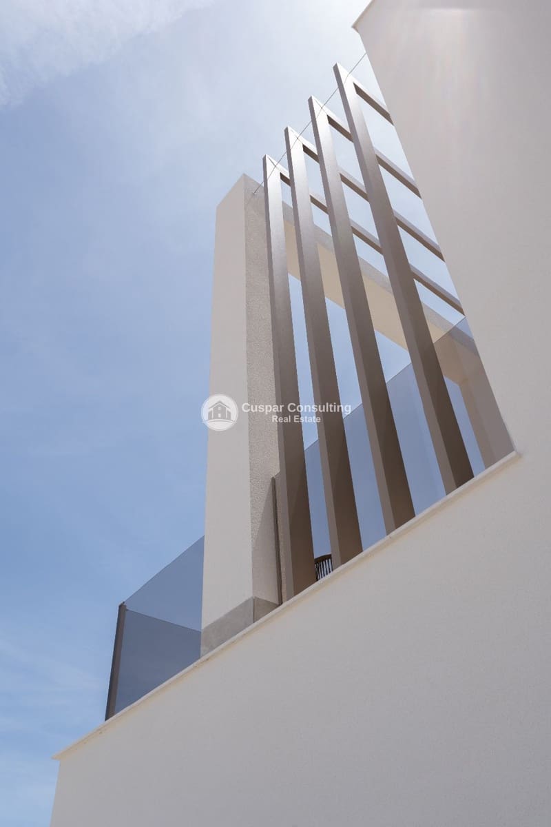 3 sypialnia Dom na sprzedaż w Ciudad Quesada z basenem garażem - 389 000 € (Ref: 9669728)