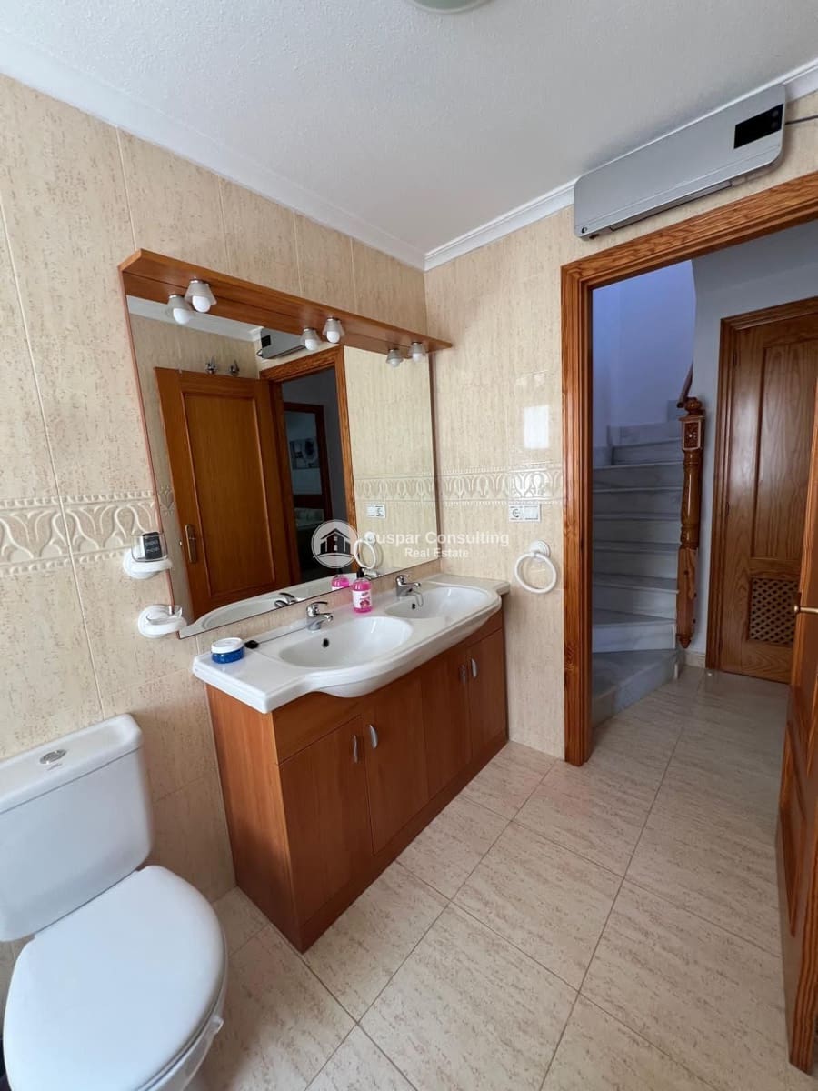 2 soverom Penthouse til salgs i Pilar de la Horadada med svømmebasseng - € 214 900 (Ref: 9672752)