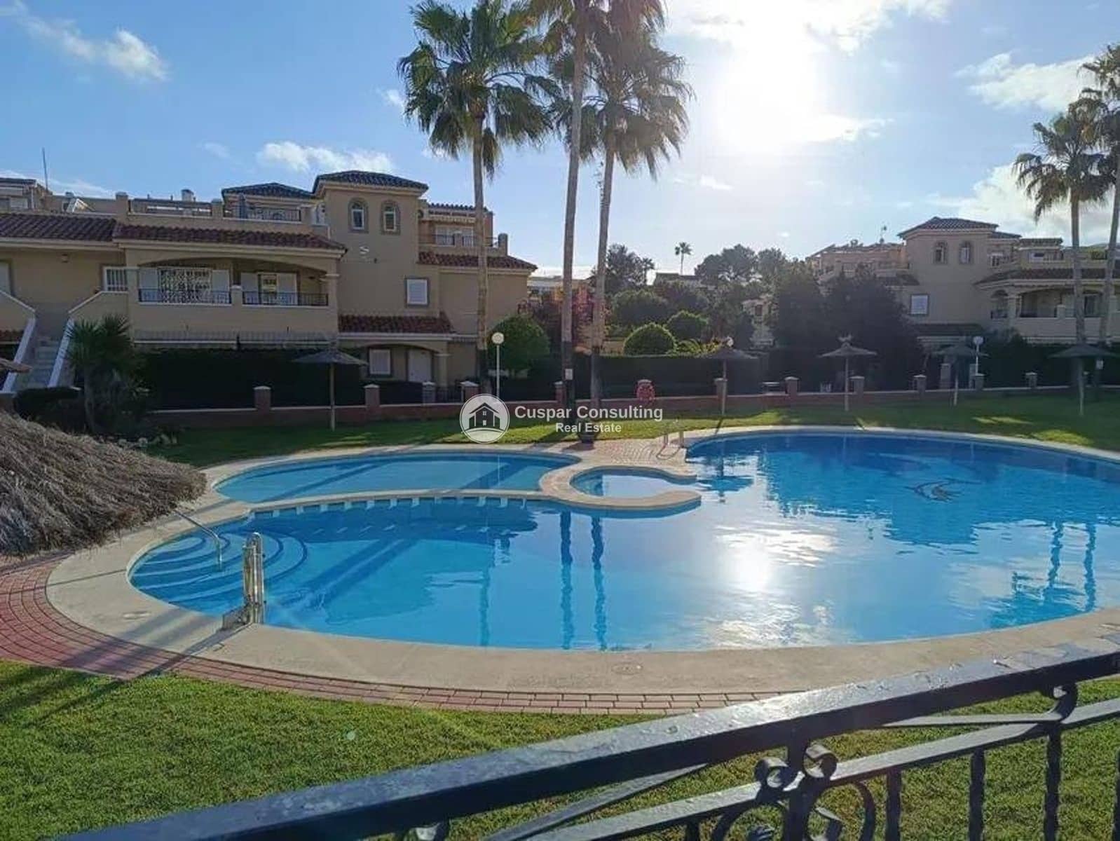 2 soverom Penthouse til salgs i Pilar de la Horadada med svømmebasseng - € 214 900 (Ref: 9672752)