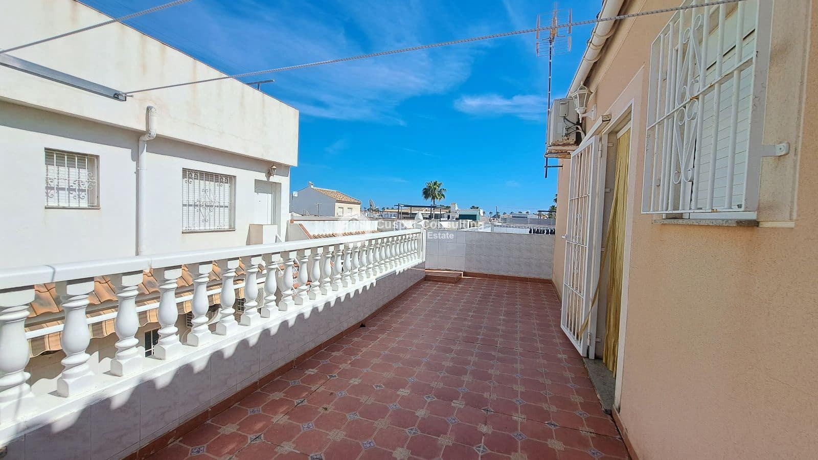 4 soveværelse Villa til salg i Los Narejos - € 195.000 (Ref: 9673687)