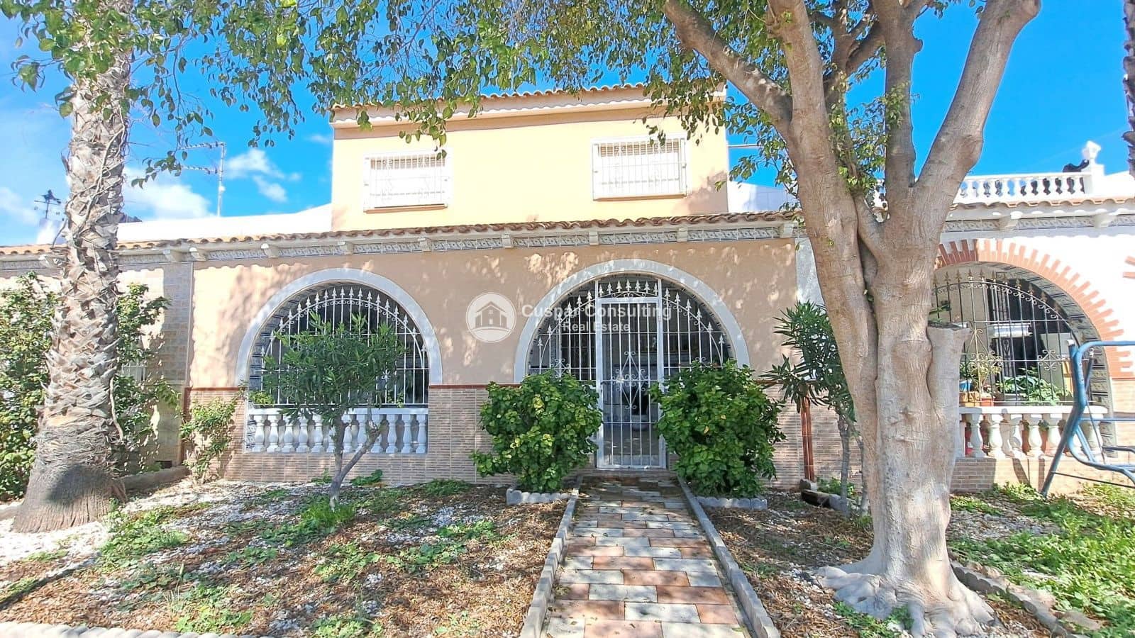 4 soveværelse Villa til salg i Los Narejos - € 195.000 (Ref: 9673687)