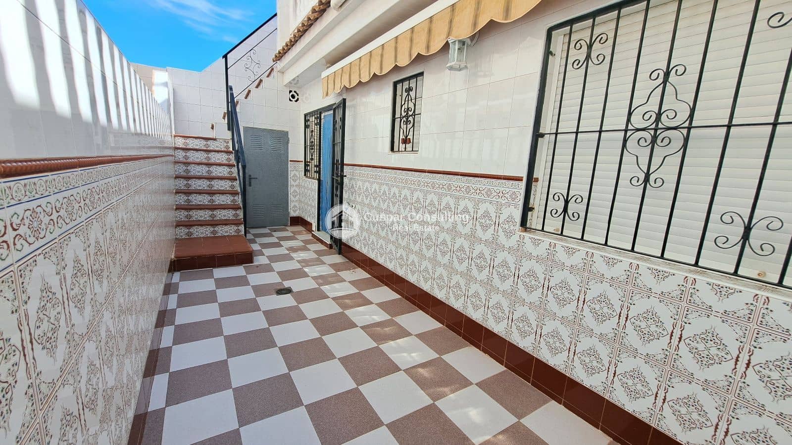 4 soveværelse Villa til salg i Los Narejos - € 195.000 (Ref: 9673687)